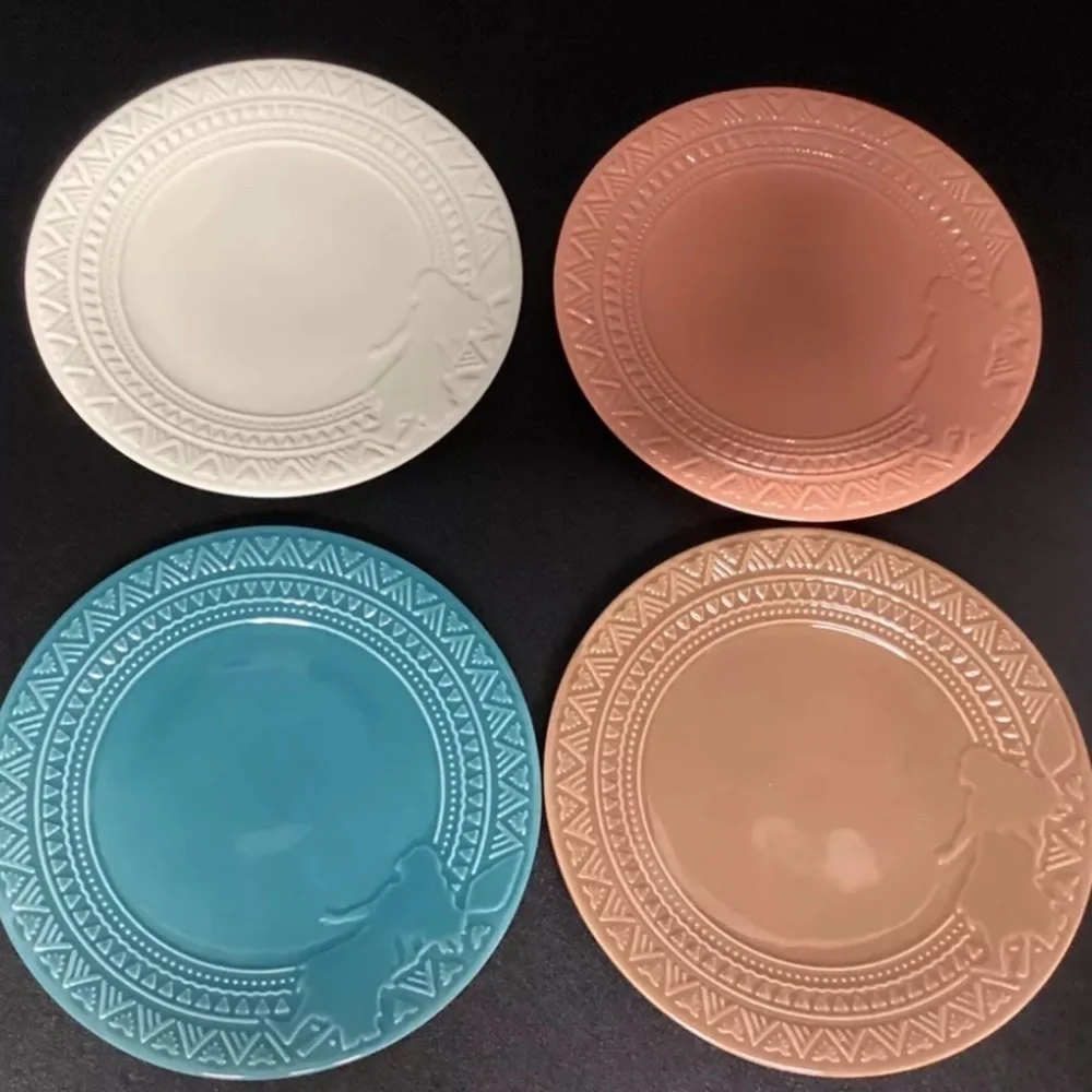 Disney Parks Moana Spotlight Set of Four Stoneware Plates New with Tags